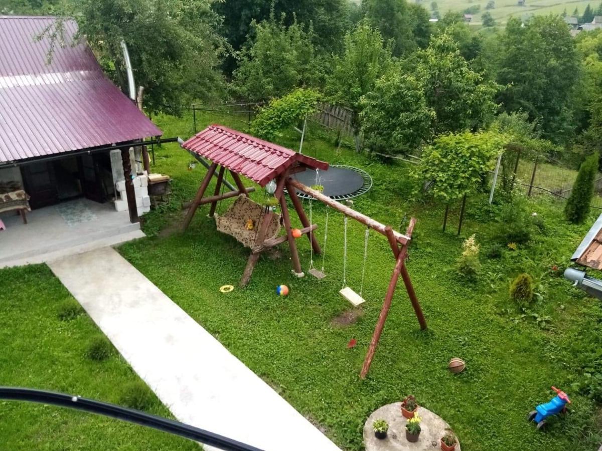 Casa Ionescu Hotell Sadova  Eksteriør bilde